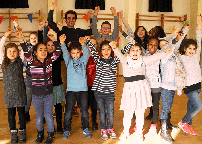 Die Ernsting's family Kids Chor Gewinner findet Ihr hier: https://blog.ernstings-family.de/2015/06/kids-chor/