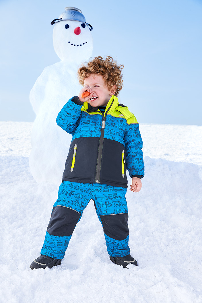 Schneebekleidung für Kinder, Schneeanzug, Skianzug, Kinder, günstige Skibekleidung, Zillertal, Alpin Family Resort Seetal